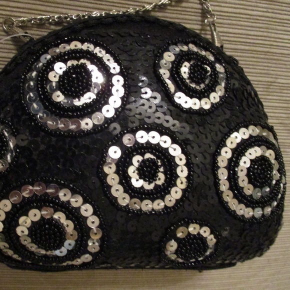NWOT EXPRESSIONS NYC EVENINGBAG Sequins Beads - Picture 3 of 8